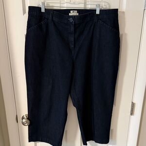 L.L. Bean Classic Fit High Rise Dark Wash Denim Capri Trouser Size 20 Petite